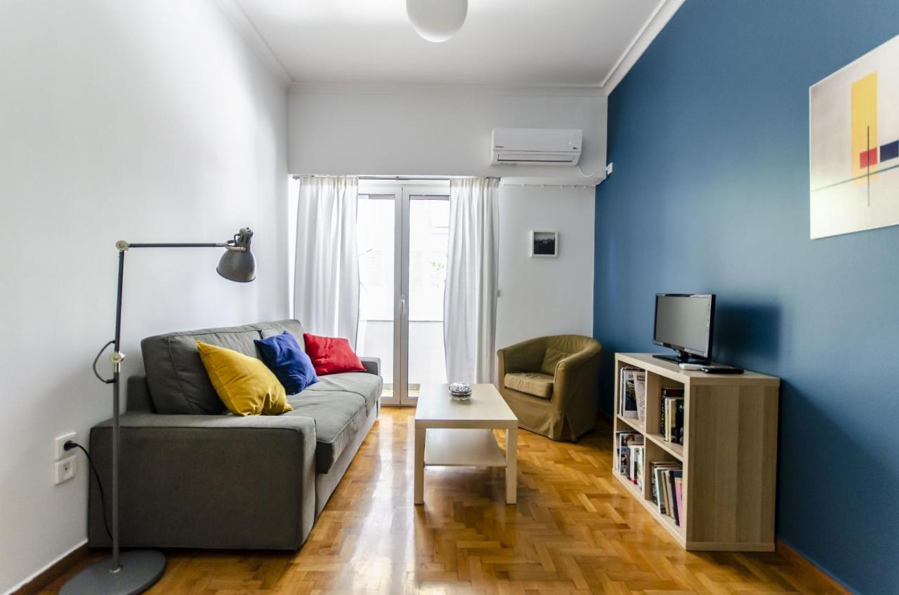 אתונה Colourful Apartment Under The Acropolis מראה חיצוני תמונה